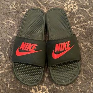 Nike men’s sliders